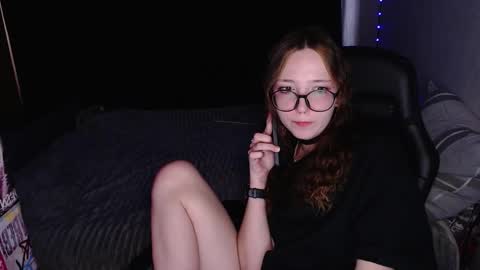 Snapshot of ameliakamishiro chatting on November 2025 09:07:02 AM Amelia online show from November 2025 09:07:02 AM