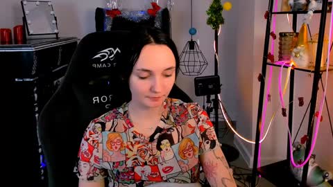 Amelia online show from December 2024 11:43:02 AM