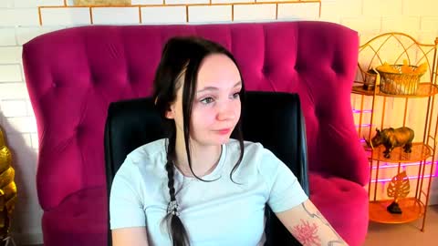 Amelia online show from January 2025 05:49:01 AM