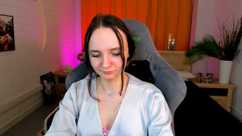 Amelia online show from January 2025 12:37:02 PM