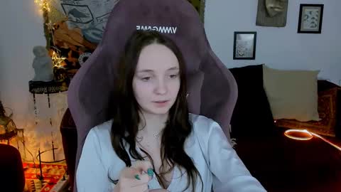 Amelia online show from February 2025 11:36:01 AM