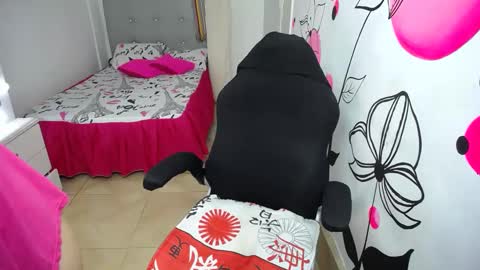 Amelia online show from September 2025 11:40:02 PM