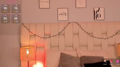 Snapshot of ameliebelle_ chatting on December 2025 01:42:01 PM Amelie online show from December 2025 01:42:01 PM