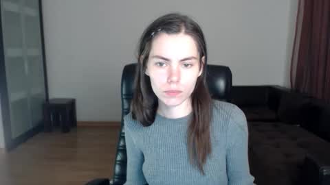 Amelie online show from September 2025 04:12:01 PM