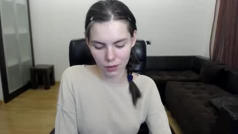 Amelie online show from October 2025 04:52:01 PM