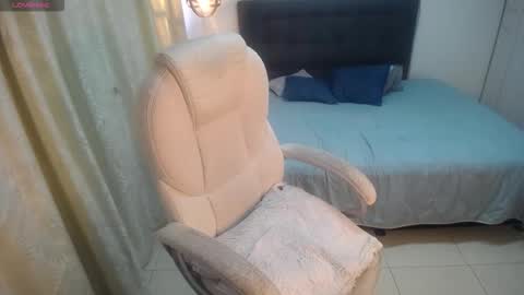 Snapshot of amelierose1 chatting on October 2025 02:21:02 PM Amelie online show from October 2025 02:21:02 PM