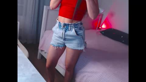 Snapshot of amelinamersi chatting on September 2025 05:13:01 PM amelinamersi online show from September 2025 05:13:01 PM