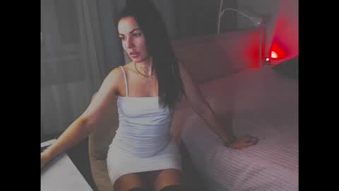 Snapshot of amelinamersi chatting on September 2025 05:46:02 PM amelinamersi online show from September 2025 05:46:02 PM