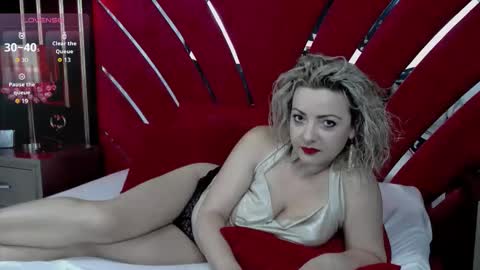 Amelya online show from October 2025 04:13:01 AM