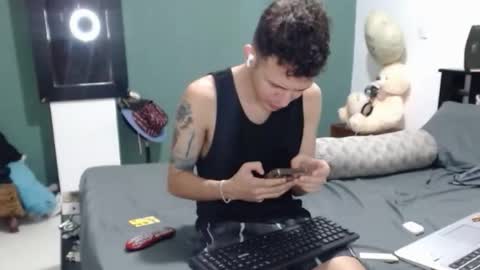 Snapshot of americanbig_dick chatting on October 2025 02:30:01 AM Lucian online show from October 2025 02:30:01 AM