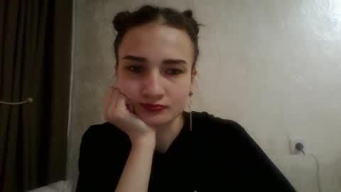 Julia  online show from March 2025 06:37:01 AM