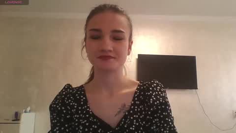 Julia  online show from March 2025 08:02:02 AM