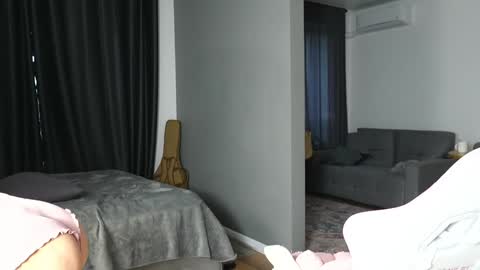 Snapshot of amilia4u chatting on September 2025 08:07:01 AM A online show from September 2025 08:07:01 AM