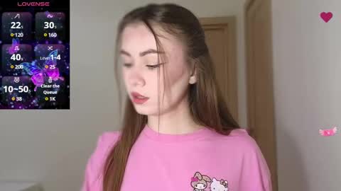 Snapshot of amina_lux chatting on December 2024 10:39:01 PM Amina online show from December 2024 10:39:01 PM