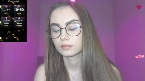 Snapshot of amina_lux chatting on January 2025 02:15:01 AM Amina online show from January 2025 02:15:01 AM