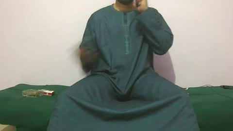 Amir online show from September 2025 10:03:02 PM