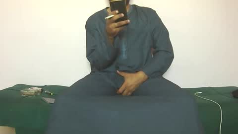 Amir online show from September 2025 10:53:02 AM