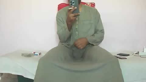 Amir online show from October 2025 11:31:01 AM