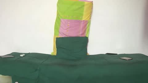 Amir online show from November 2025 11:20:02 AM