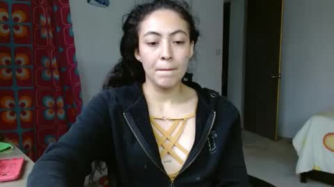 amitlu_ online show from February 2025 10:17:02 PM