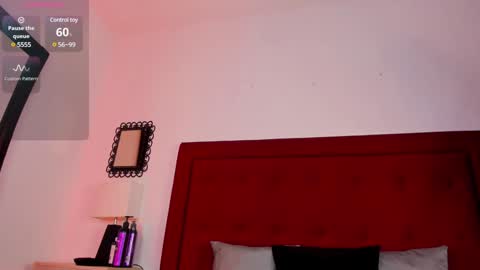 Snapshot of ammbar_foxx chatting on January 2025 12:00:01 PM ambar online show from January 2025 12:00:01 PM