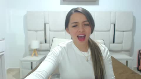 ammy_velez online show from December 2024 01:51:01 AM