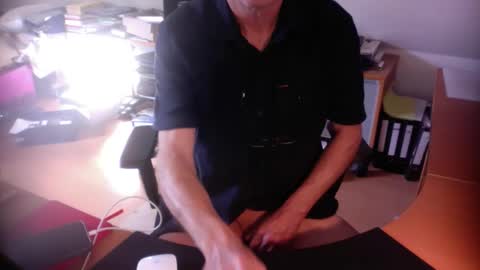 Amor2200 online show from September 2025 09:02:01 AM