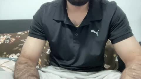 Amorous online show from September 2025 07:15:01 PM