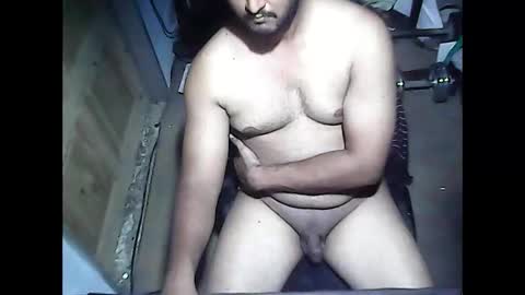 Snapshot of amorousr chatting on February 2025 04:41:02 AM SubboyShivan online show from February 2025 04:41:02 AM