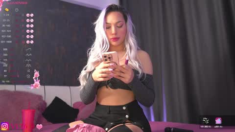    -------------   online show from January 2025 10:39:01 PM