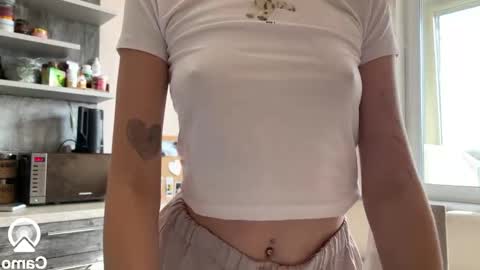 Amy Chill online show from September 2025 09:36:02 AM