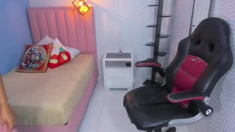 Snapshot of amy_dutta chatting on December 2025 07:45:02 PM amy_dutta online show from December 2025 07:45:02 PM