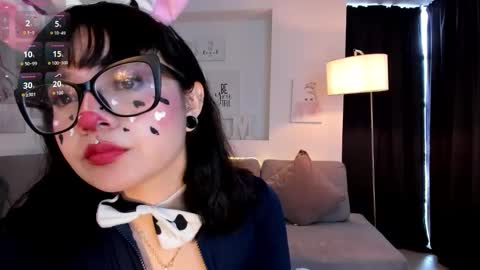 Snapshot of amy_lit chatting on October 2025 03:56:02 PM Hello I am Allison Welcome to my room and let is have a good time together whith me online show from October 2025 03:56:02 PM