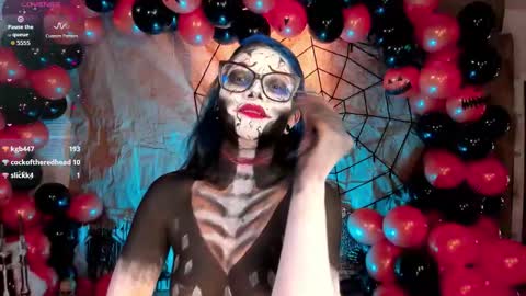 Snapshot of amy_lit chatting on October 2025 09:16:02 PM Hello I am Allison Welcome to my room and let is have a good time together whith me online show from October 2025 09:16:02 PM