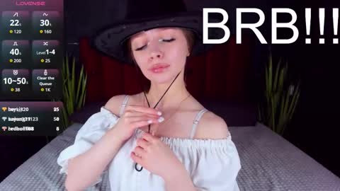 Amy online show from October 2025 12:43:02 AM