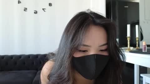 girl next door named Amy online show from January 2025 06:12:01 AM