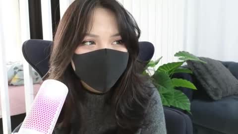 girl next door named Amy online show from January 2025 07:36:01 AM