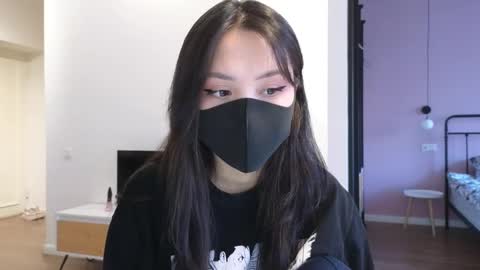 girl next door named Amy online show from February 2025 04:33:02 AM