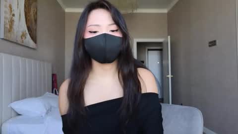 girl next door named Amy online show from September 2025 06:15:02 AM