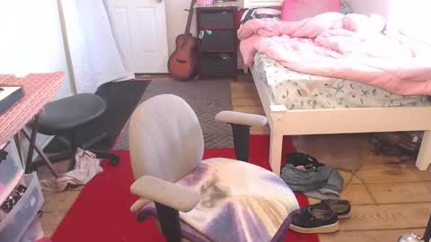 Snapshot of amyattack chatting on February 2025 04:46:01 PM Trashely Gimpson online show from February 2025 04:46:01 PM
