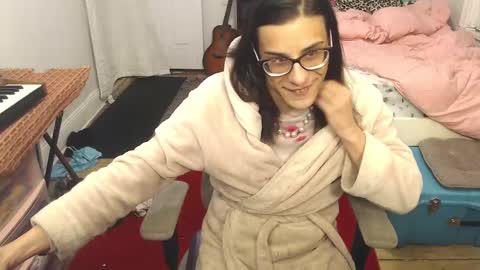 Snapshot of amyattack chatting on February 2025 10:20:02 AM Trashely Gimpson online show from February 2025 10:20:02 AM