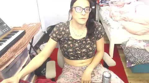 Snapshot of amyattack chatting on February 2025 11:44:02 AM Trashely Gimpson online show from February 2025 11:44:02 AM