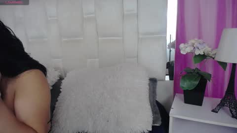 Snapshot of amycortes chatting on October 2025 04:28:01 PM Amy Cortes online show from October 2025 04:28:01 PM