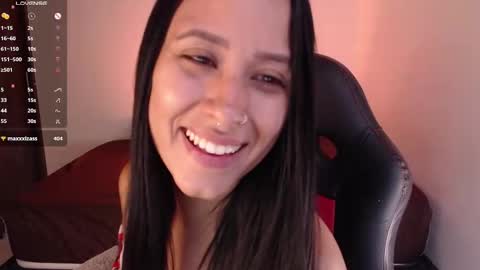 Jenn  online show from February 2025 05:23:02 PM