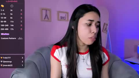 Snapshot of amyolimpo chatting on February 2025 04:41:02 AM Amy ... Nice to meet u thumb up me please its important online show from February 2025 04:41:02 AM