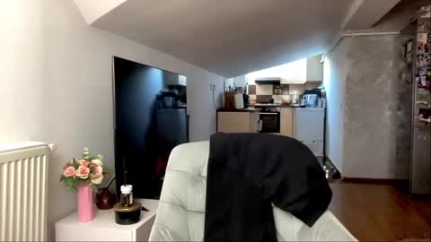 amyroberta92 online show from December 2024 10:01:02 AM