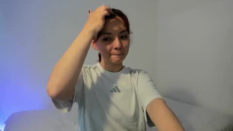 Snapshot of amysweet77 chatting on November 2025 03:44:01 PM Madi online show from November 2025 03:44:01 PM