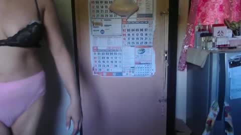 amysweetbabe online show from October 2025 12:55:01 AM