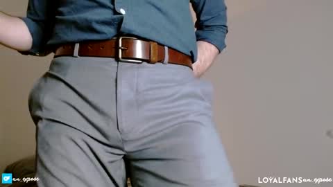 Snapshot of an_expose chatting on December 2024 09:11:01 PM an expos online show from December 2024 09:11:01 PM