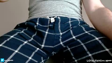 Snapshot of an_expose chatting on February 2025 02:46:01 AM an expos online show from February 2025 02:46:01 AM